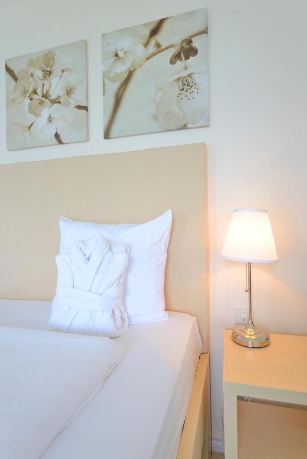 Villa Eden Palace Au Lac Монтрё Номер фото
